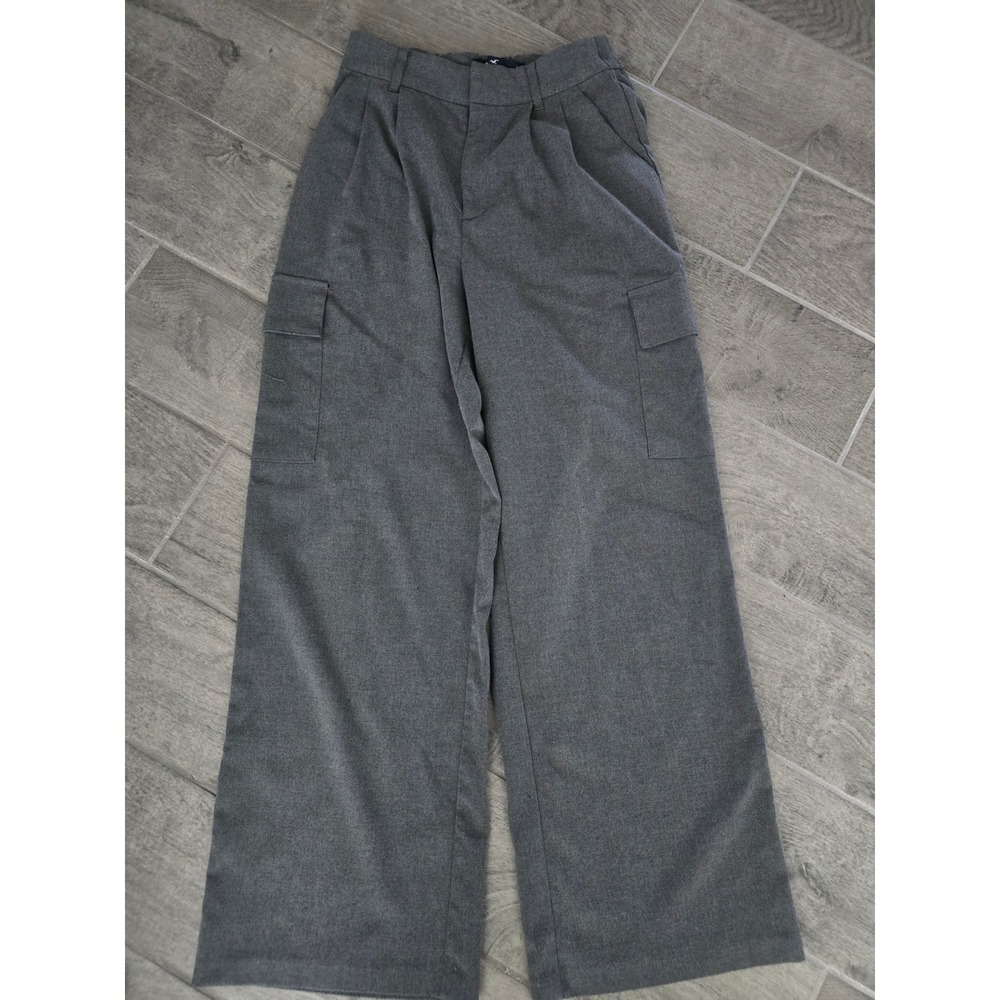 Hollister Womens Ultra High-Rise‎ Wide-Leg Cargo Pants Grey Pleated Front Small